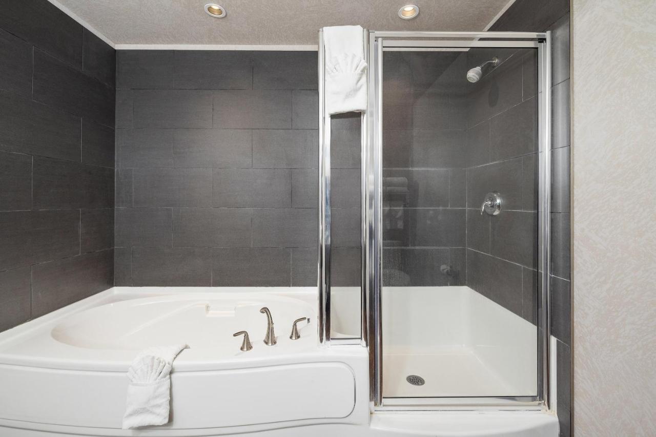 Home Inn & Suites Yorkton Extérieur photo